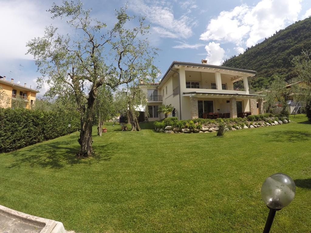 Casa Vacanza Малчезине Екстериор снимка